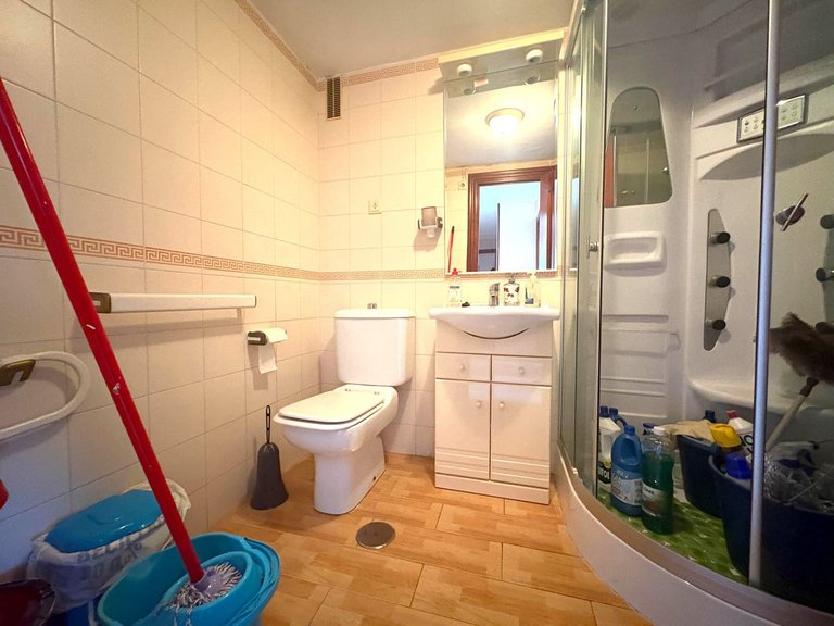 Apartment for Sale in Fuengirola, Malaga 17
