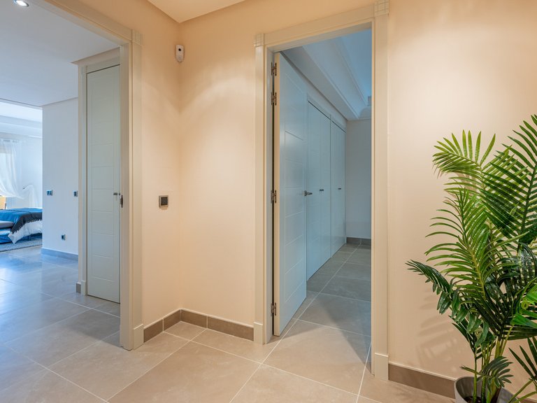 Apartment for Sale in Sotogrande, Cadiz 37