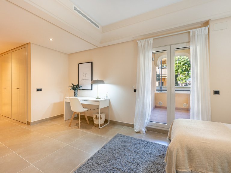 Apartment for Sale in Sotogrande, Cadiz 38