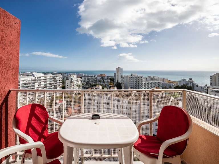 Apartment for Sale in Benalmadena Costa, Malaga 1