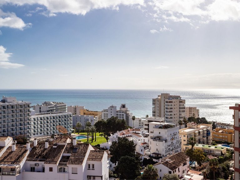 Apartment for Sale in Benalmadena Costa, Malaga 14