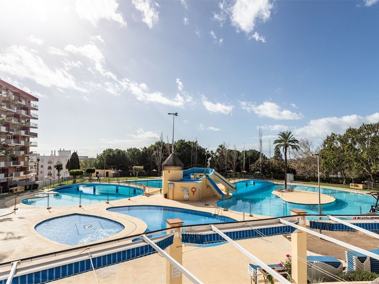 Apartment for Sale in Benalmadena Costa, Malaga 15