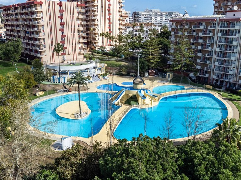 Apartment for Sale in Benalmadena Costa, Malaga 16