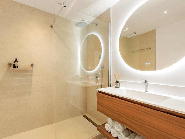Town House for Sale in Sierra Blanca, Malaga 21