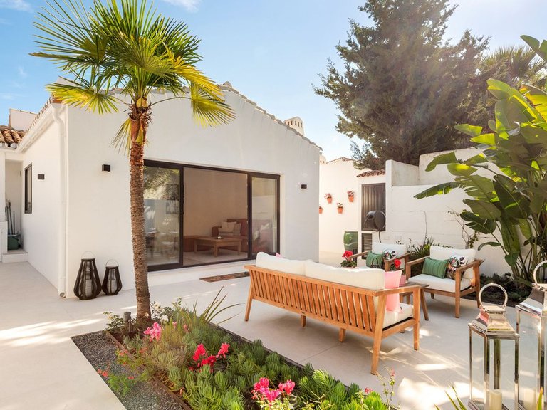 Town House for Sale in Sierra Blanca, Malaga 5