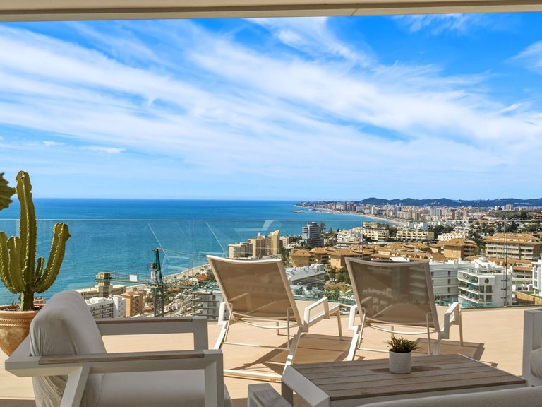 Apartment for Sale in Fuengirola, Malaga 1
