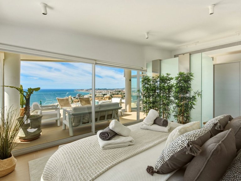 Apartment for Sale in Fuengirola, Malaga 11