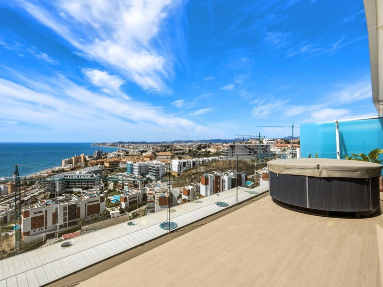 Apartment for Sale in Fuengirola, Malaga 16