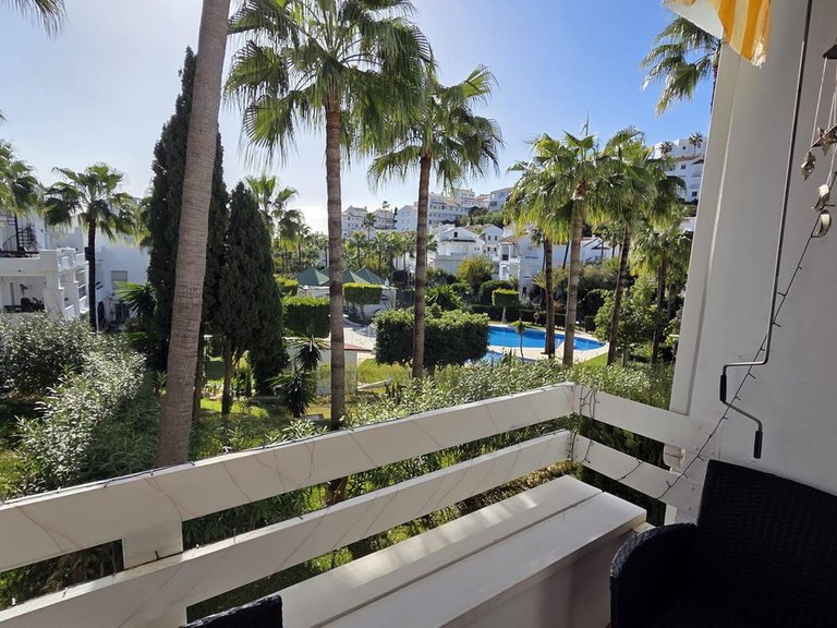 Apartment for Sale in Inland Riviera Del Sol, Malaga 1