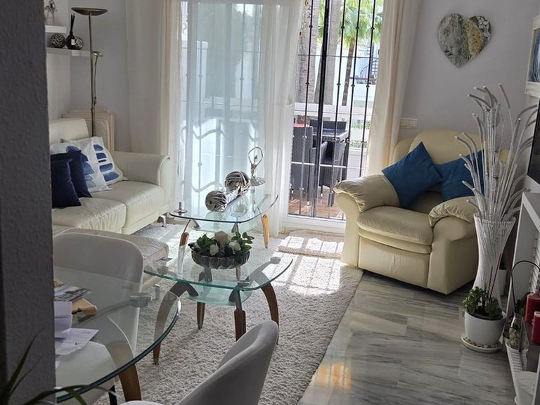 Apartment for Sale in Inland Riviera Del Sol, Malaga 8