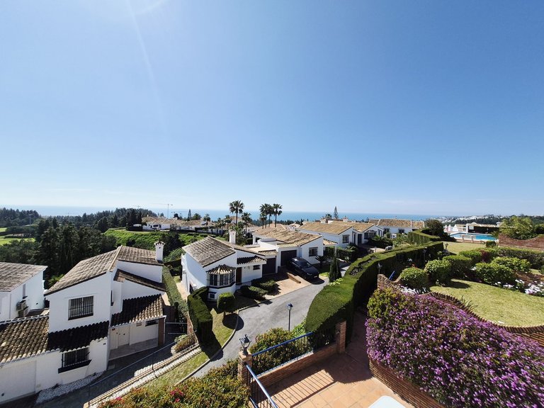Apartment for Sale in El Chaparral, Malaga 22