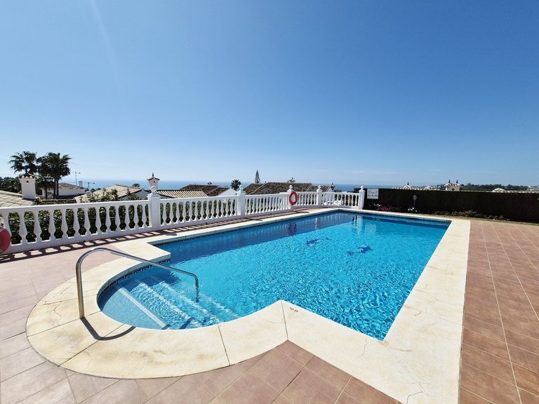 Apartment for Sale in El Chaparral, Malaga 24