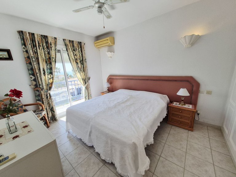 Apartment for Sale in El Chaparral, Malaga 5