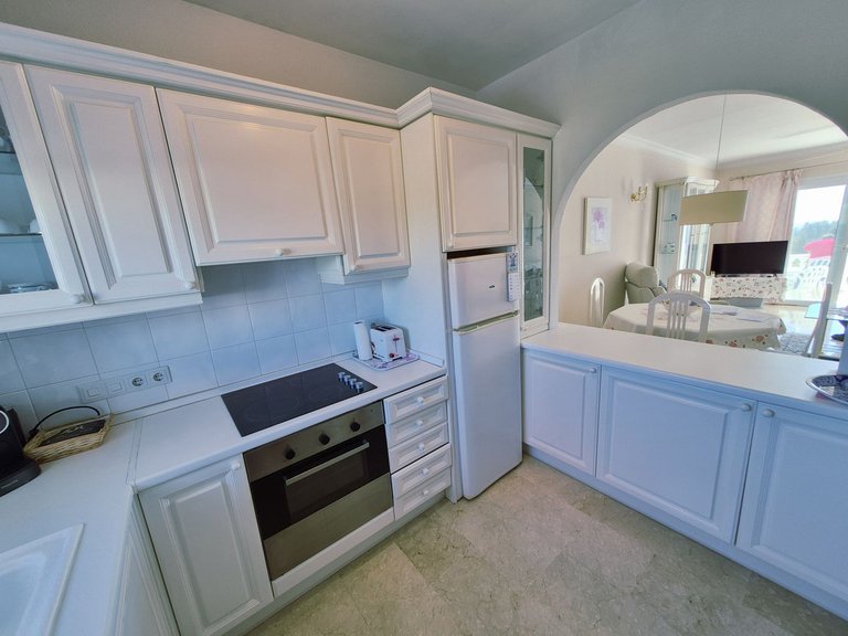 Apartment for Sale in El Chaparral, Malaga 8