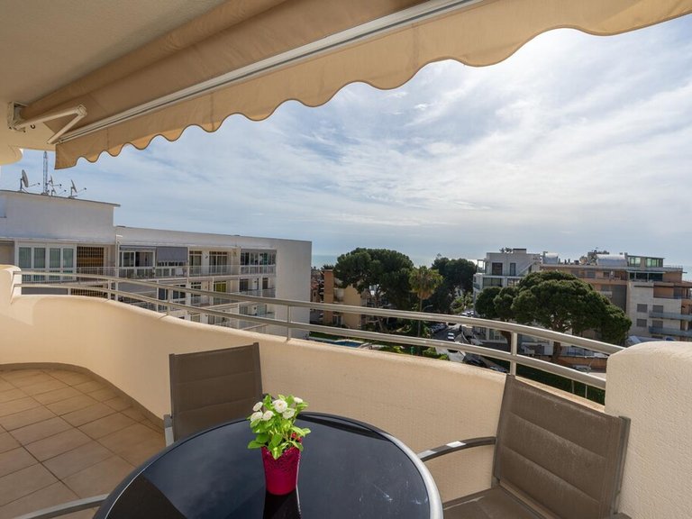 Apartment for Sale in Benalmadena, Malaga 3