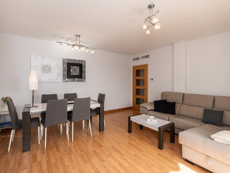 Apartment for Sale in Benalmadena, Malaga 5