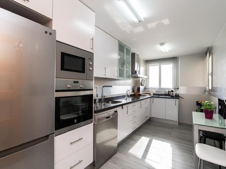 Apartment for Sale in Benalmadena, Malaga 6
