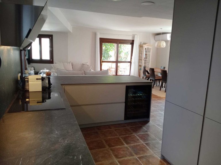 Villa for Sale in El Paraiso, Malaga 13