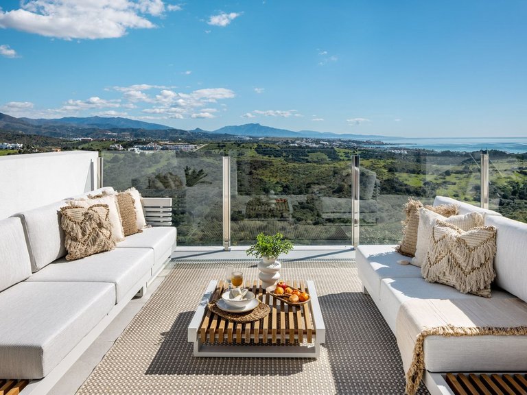 Penthouse for Sale in Casares Playa, Malaga 1