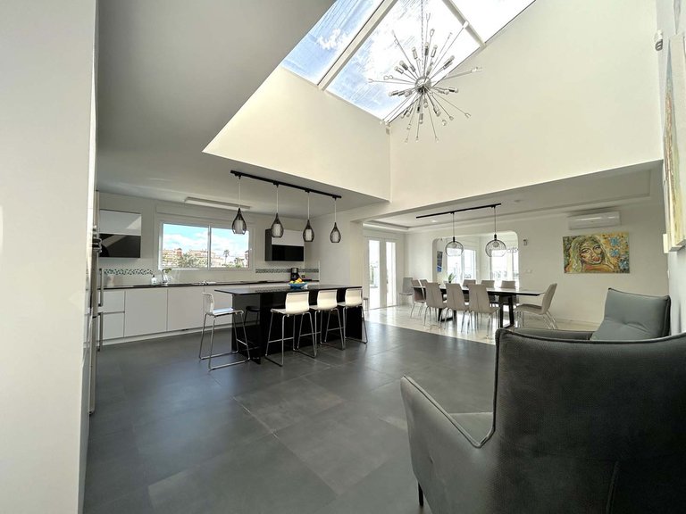 Villa for Sale in Mijas Costa, Malaga 11