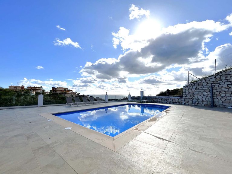 Villa for Sale in Mijas Costa, Malaga 14