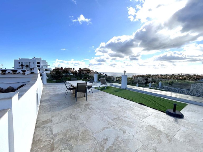 Villa for Sale in Mijas Costa, Malaga 9