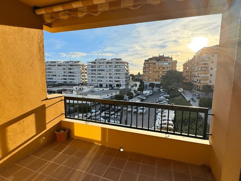 Apartment for Sale in San Pedro De Alcántara, Malaga 1