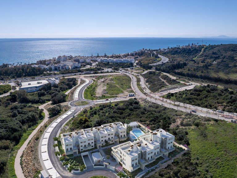 Apartment for Sale in Estepona, Malaga 15