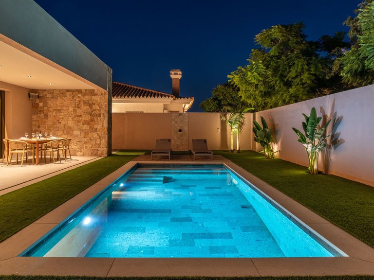 Villa for Sale in Alhaurín De La Torre, Malaga 1