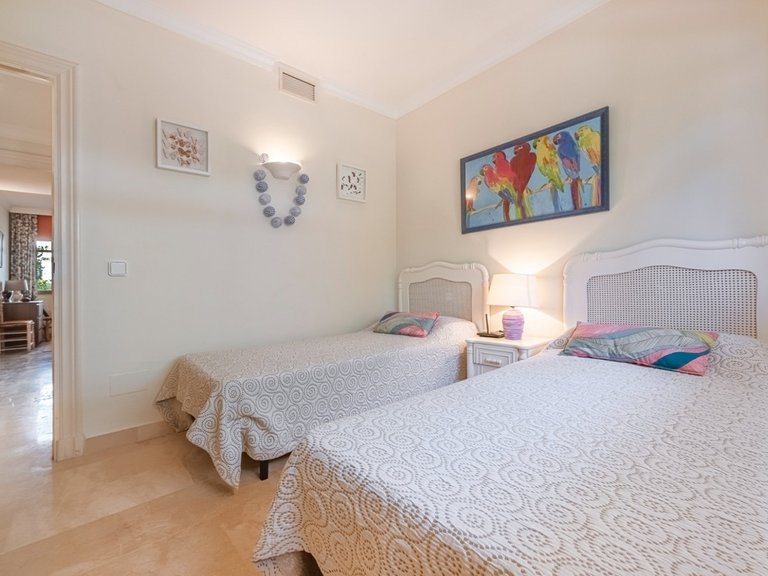 Apartment for Sale in Nueva Andalucía, Malaga 12