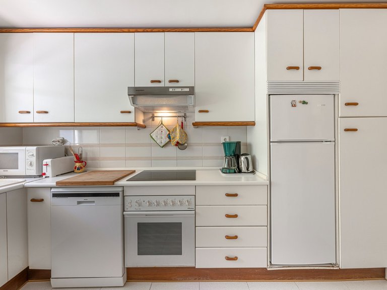 Apartment for Sale in Nueva Andalucía, Malaga 18