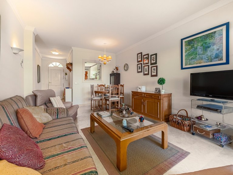 Apartment for Sale in Nueva Andalucía, Malaga 22