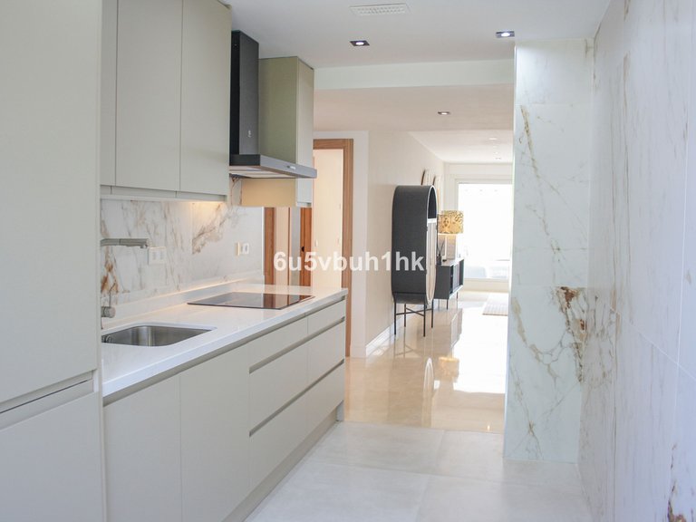 Apartment for Sale in Marbella, Malaga 11