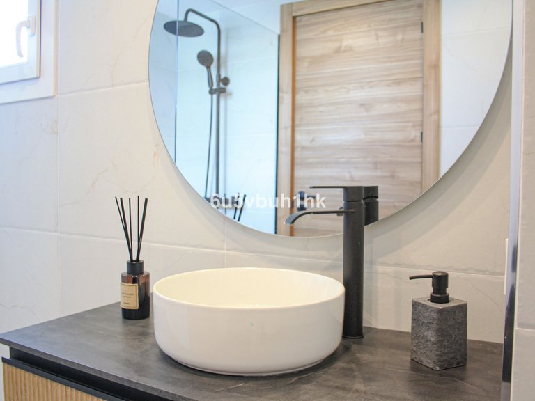Apartment for Sale in Marbella, Malaga 16