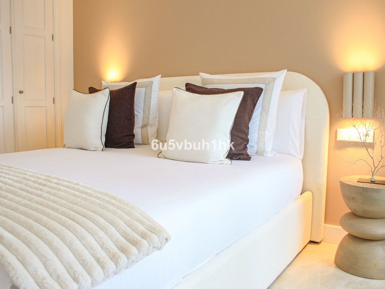 Apartment for Sale in Marbella, Malaga 23