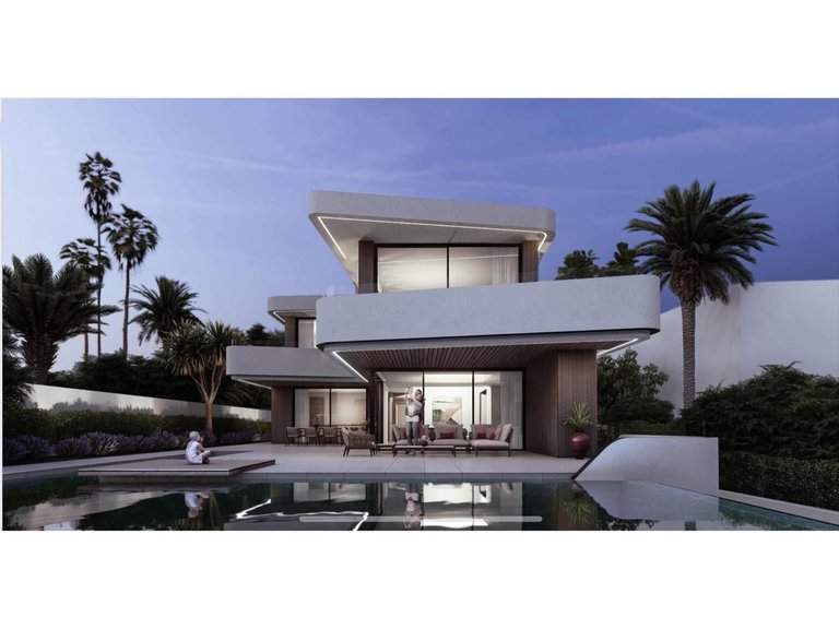 Villa for Sale in Marbella, Malaga 1