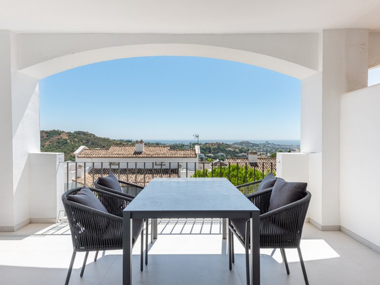 Apartment for Sale in La Quinta, Malaga 16