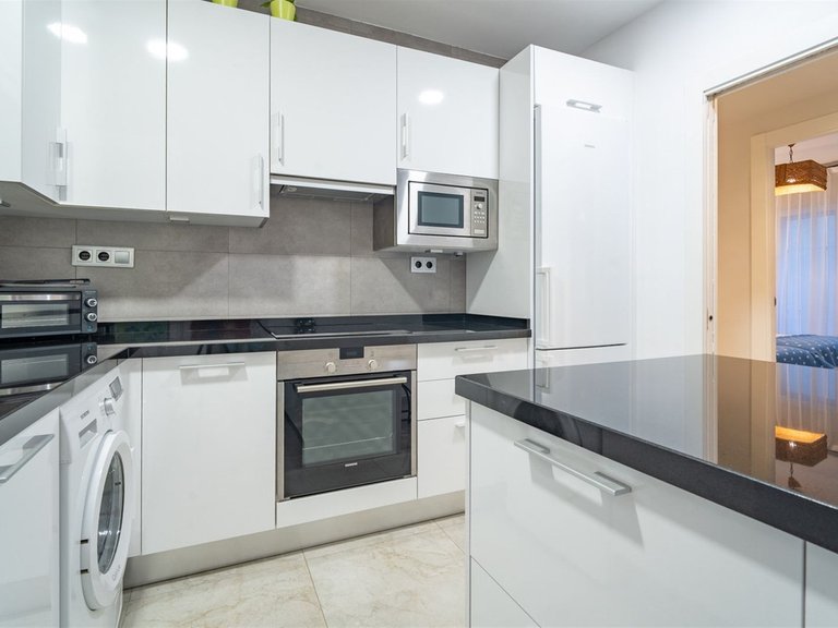Apartment for Sale in Malagueta, Malaga 10
