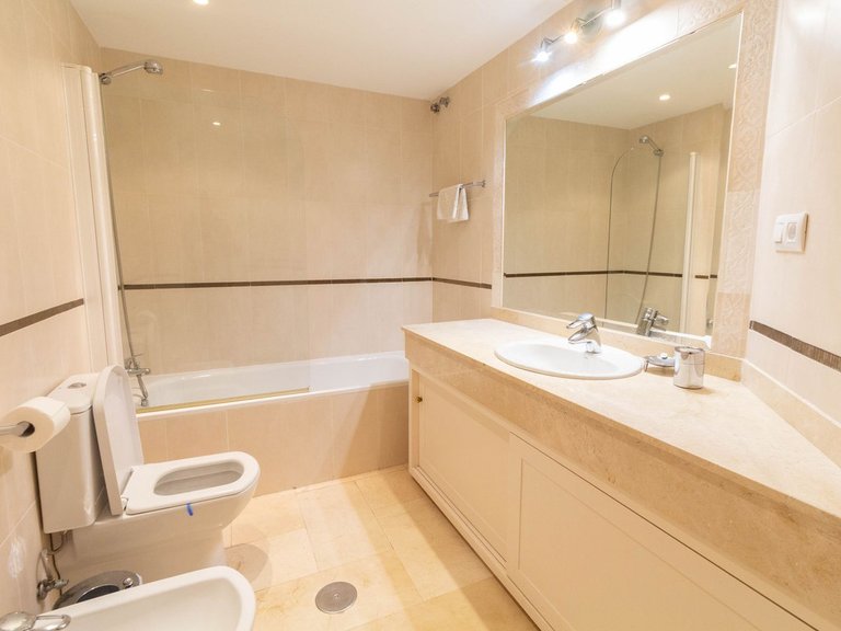 Apartment for Sale in Elviria, Malaga 20