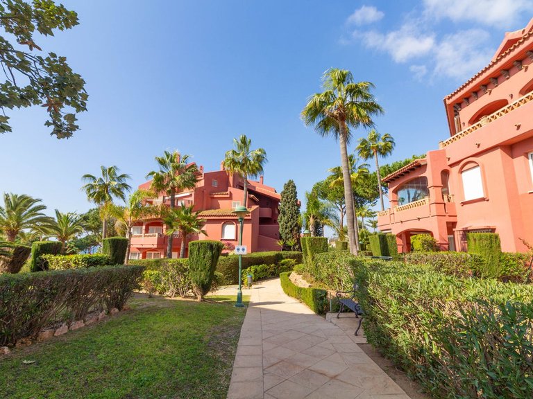 Apartment for Sale in Elviria, Malaga 28
