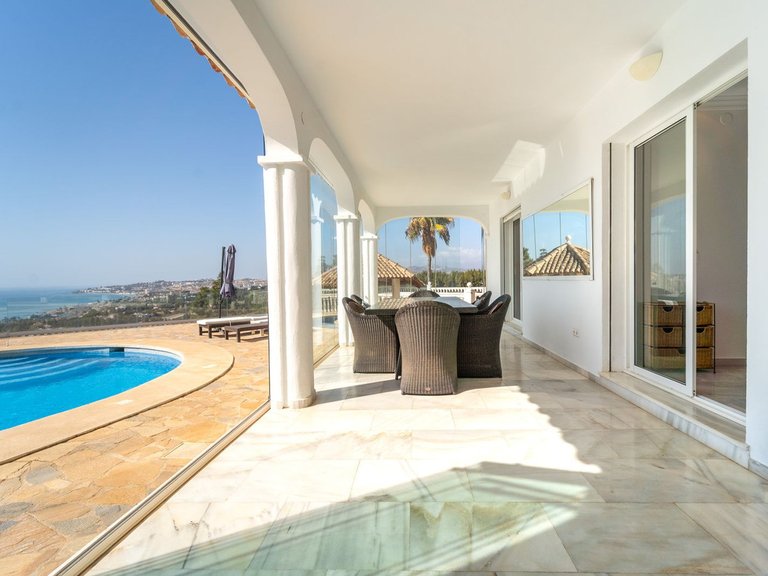 Villa for Sale in Mijas Costa, Malaga 17
