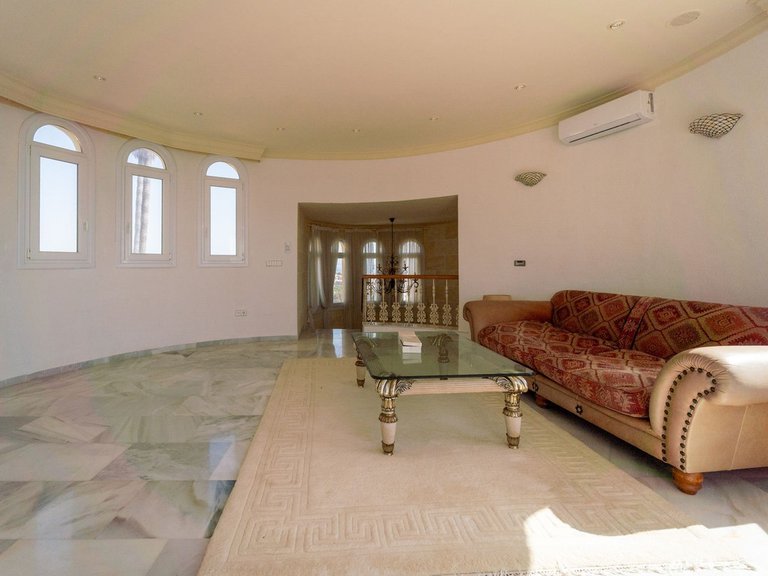 Villa for Sale in Mijas Costa, Malaga 52