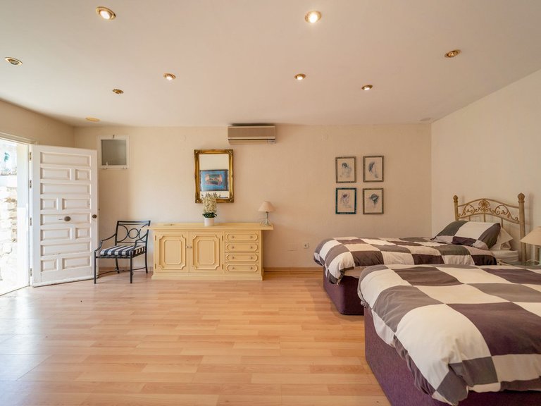 Villa for Sale in Mijas Costa, Malaga 74