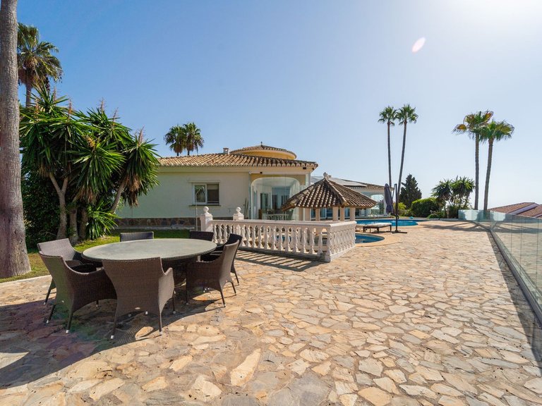 Villa for Sale in Mijas Costa, Malaga 8