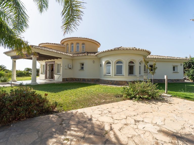 Villa for Sale in Mijas Costa, Malaga 80