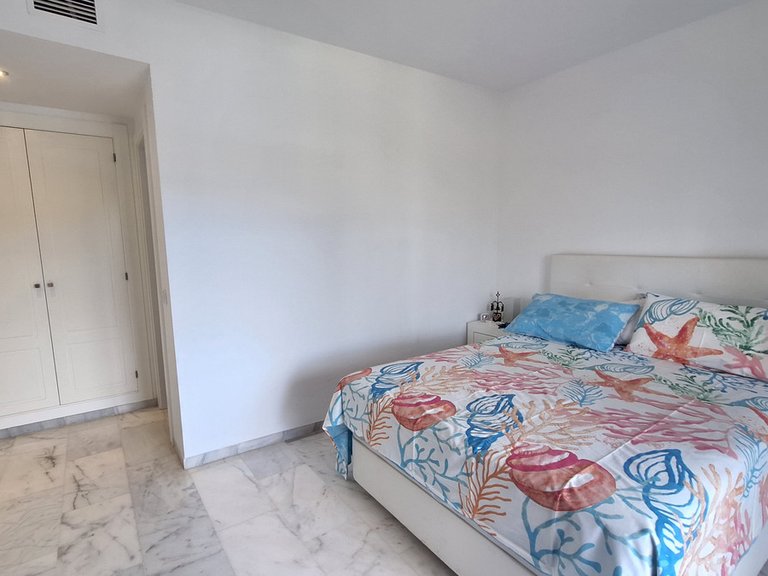 Apartment for Sale in Estepona, Malaga 10