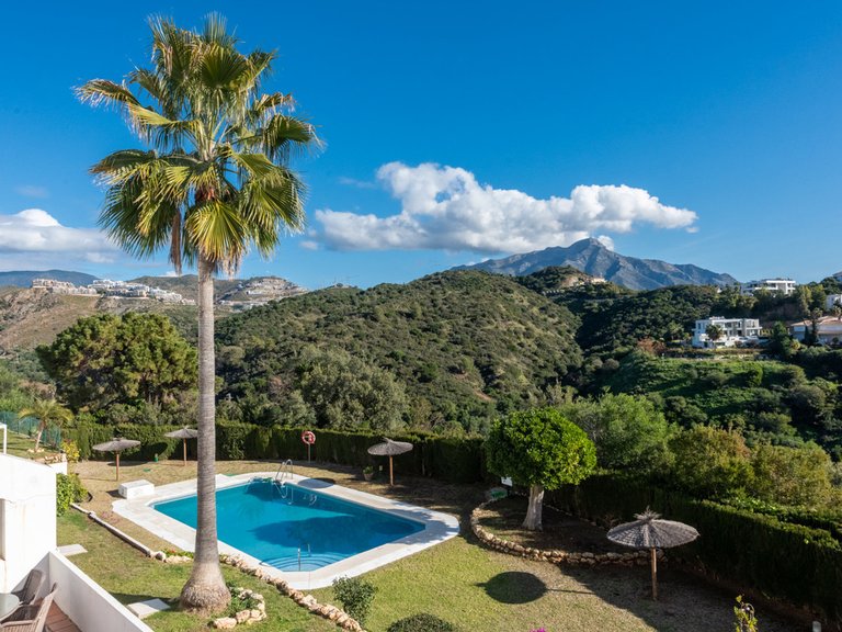 Apartment for Sale in La Quinta, Malaga 3