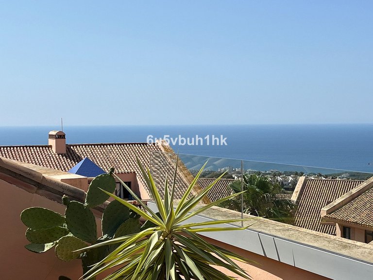 Apartment for Sale in Calahonda, Malaga 24