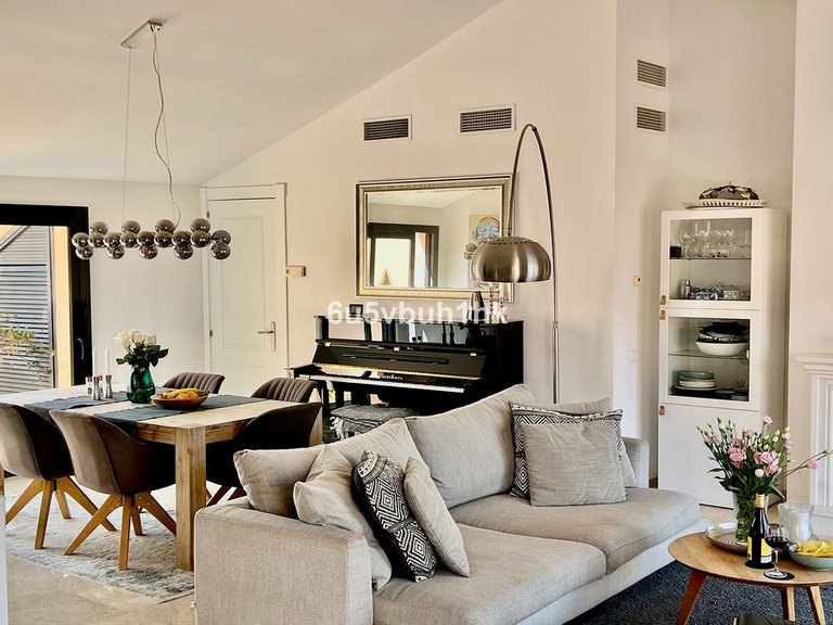 Apartment for Sale in Calahonda, Malaga 4