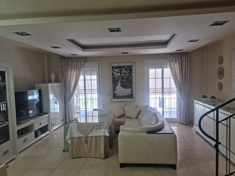 Villa for Sale in Estepona, Malaga 4